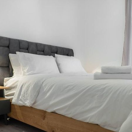 Syntagma Square, 60Sqm Platinum Suite Αθήνα Εξωτερικό φωτογραφία