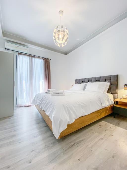 Syntagma Square, 60Sqm Platinum Suite Αθήνα Εξωτερικό φωτογραφία